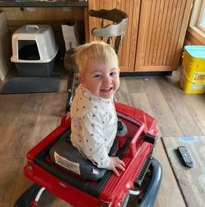 Meet your Posher, Toni